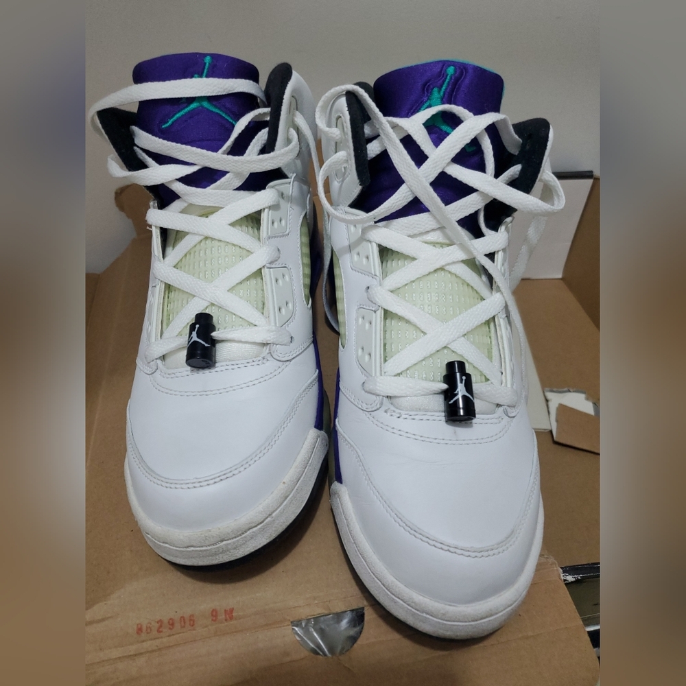Jordan grapes vintage